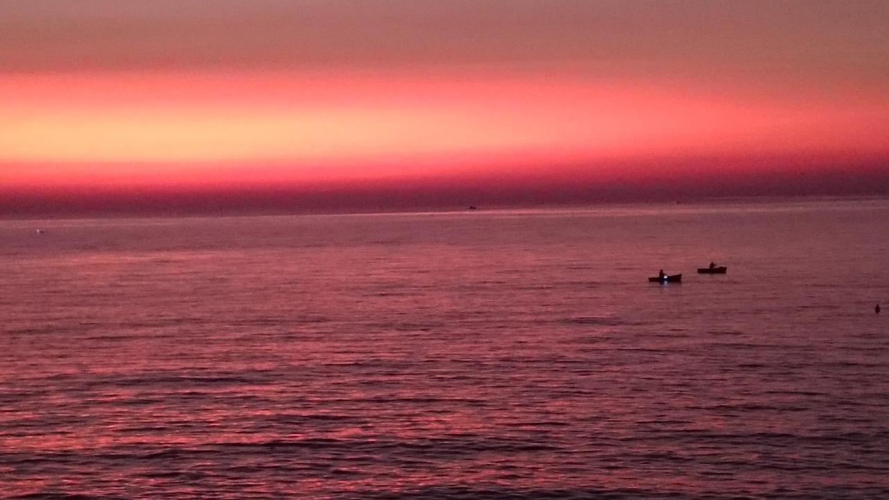 Ferienwohnung Casa Adriana Fronte Mare Monopoli Zimmer foto